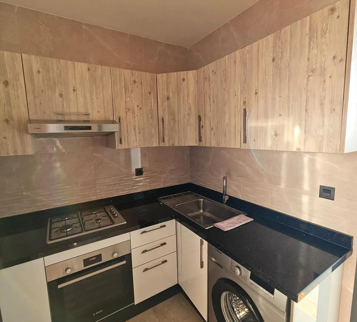 Chic Apartment With Pool Founty 阿加迪尔 0*,